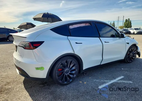 2023 Tesla Model Y из США, поврежденный, VIN 7SAYGDEF7PF751100
